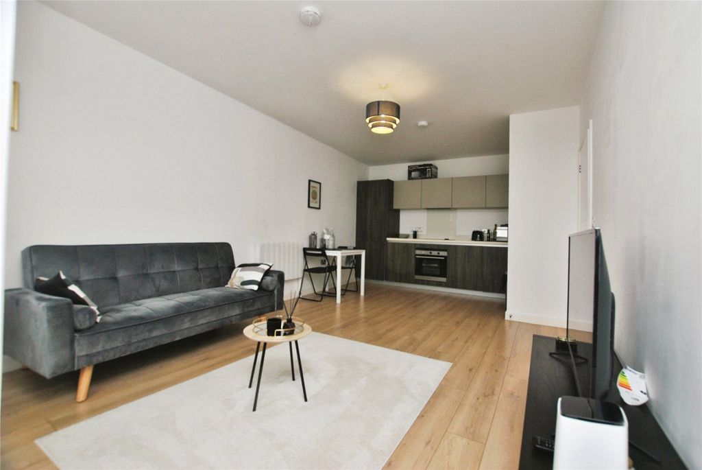 Property photo 3 of 5 Picture No. 02