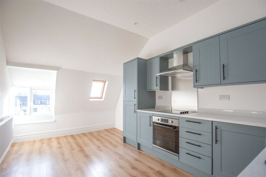 Property photo 2 of 10 Picture No. 01