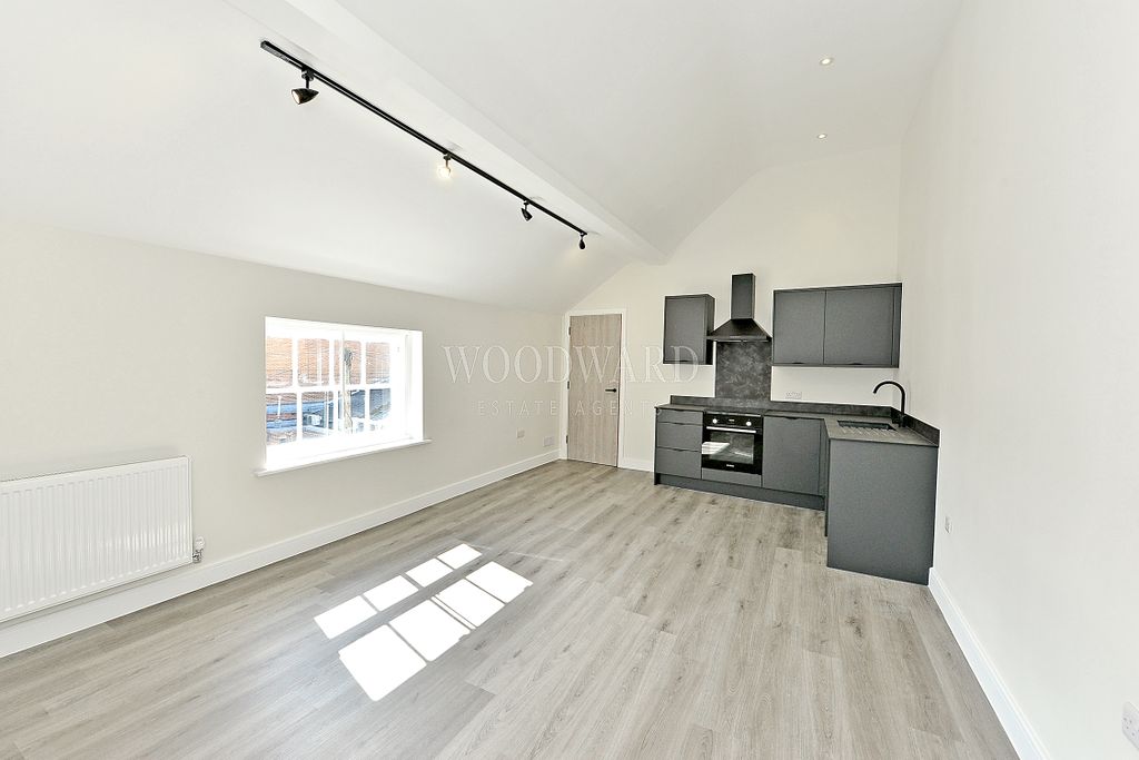 Property photo 2 of 16 Cnl_6692