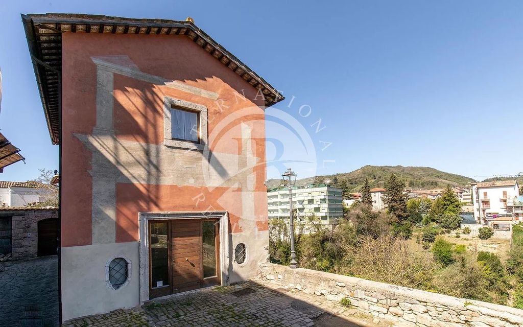Property photo 1 of 21