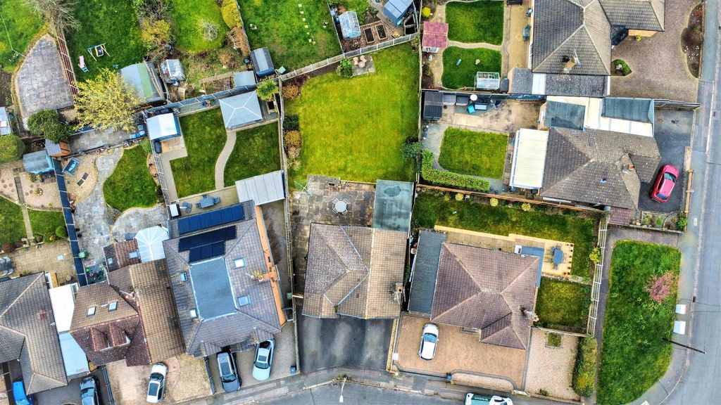 Property photo 2 of 24 1000080702.Jpg