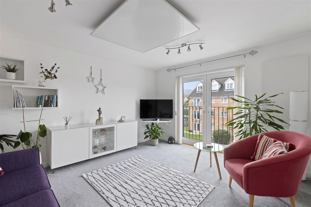 Property photo 2 of 16 Img_1620.Jpg