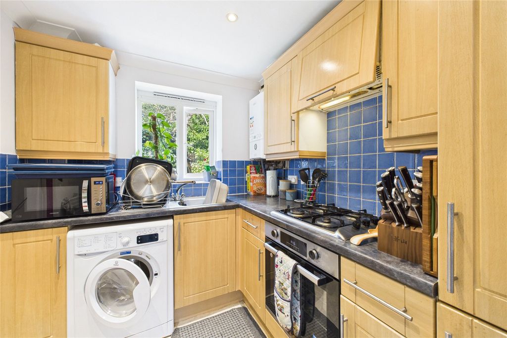 Property photo 2 of 6 Picture No. 07