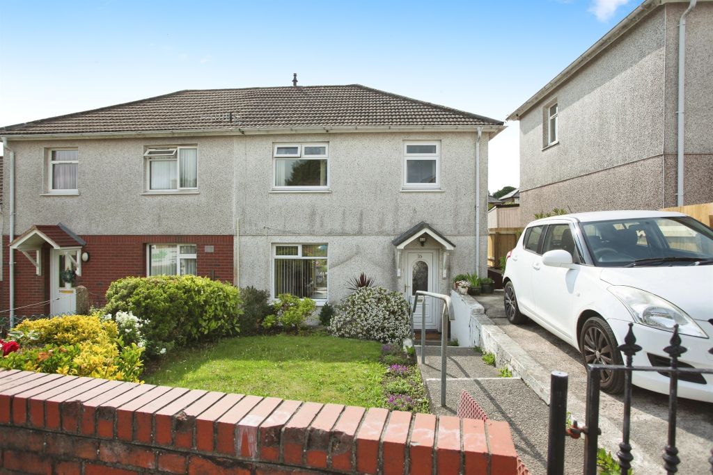 Property photo 1 of 18