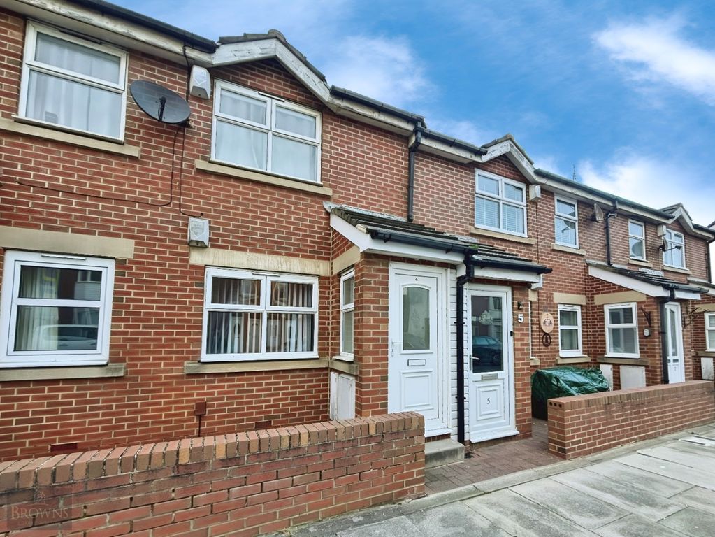 Property photo 1 of 15 3737312