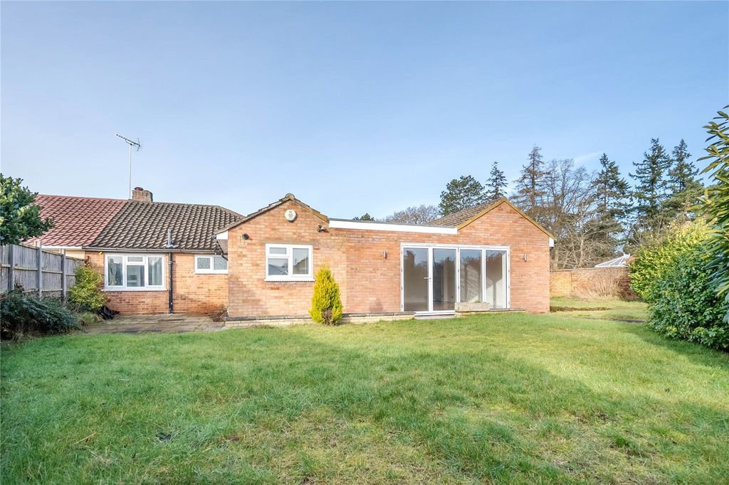 Property photo 2 of 14 Picture No. 16