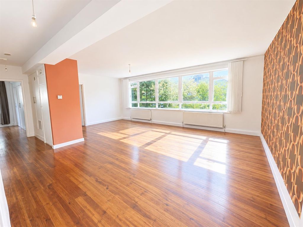 Property photo 2 of 16 Radleigh 3.Png