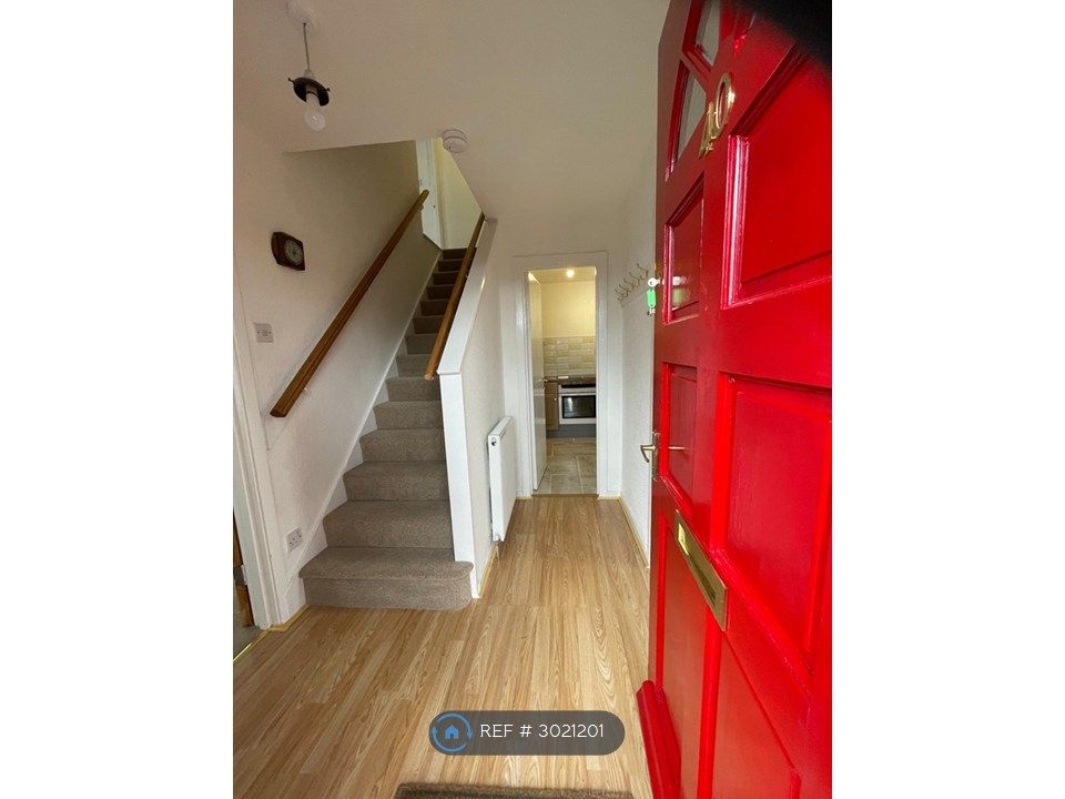 Property photo 2 of 30 Hall 1
