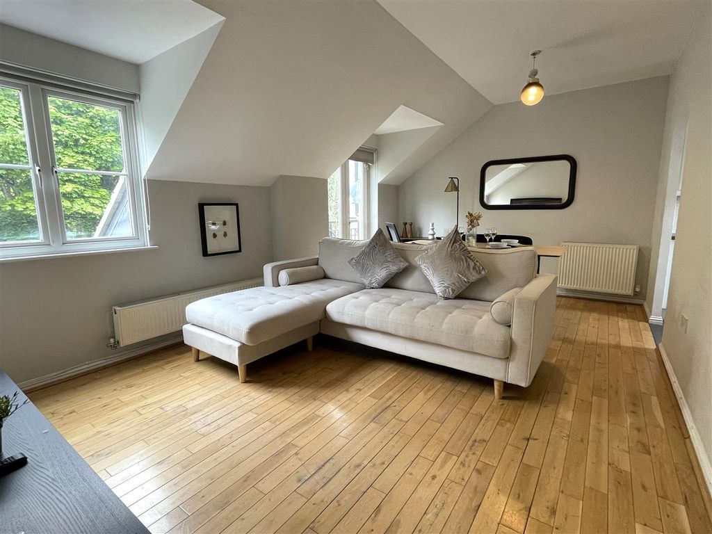 Property photo 3 of 9 Img_0933.Jpg