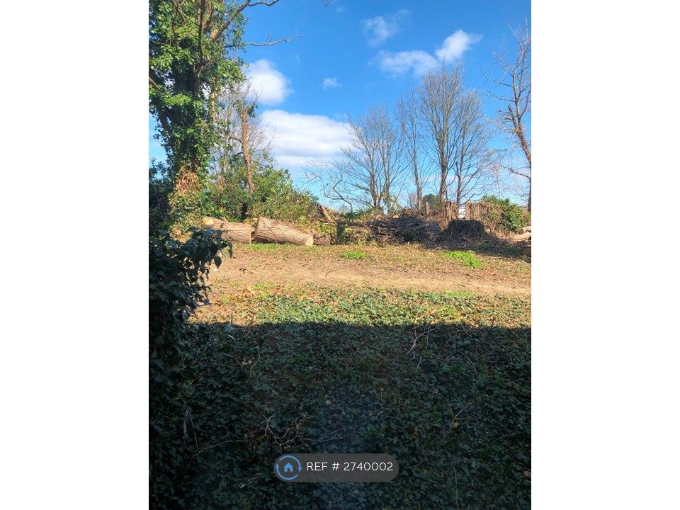 Property photo 3 of 10