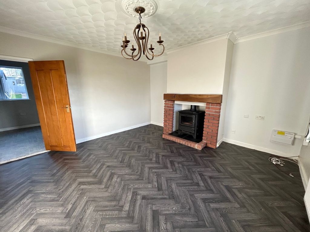 Property photo 2 of 10 Picture No. 02