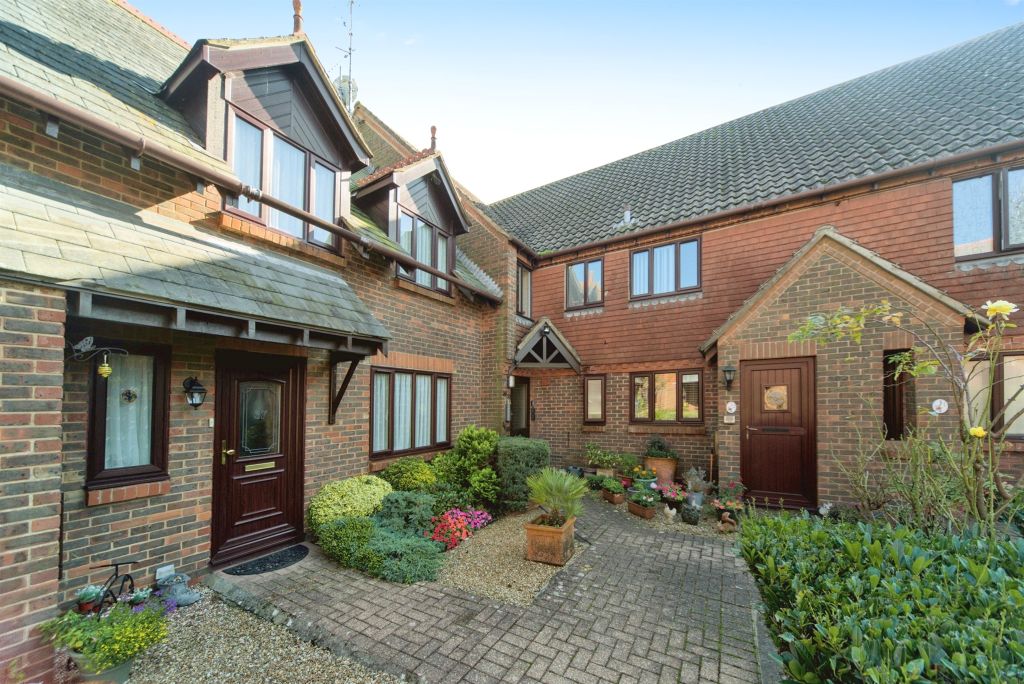 Property photo 2 of 12