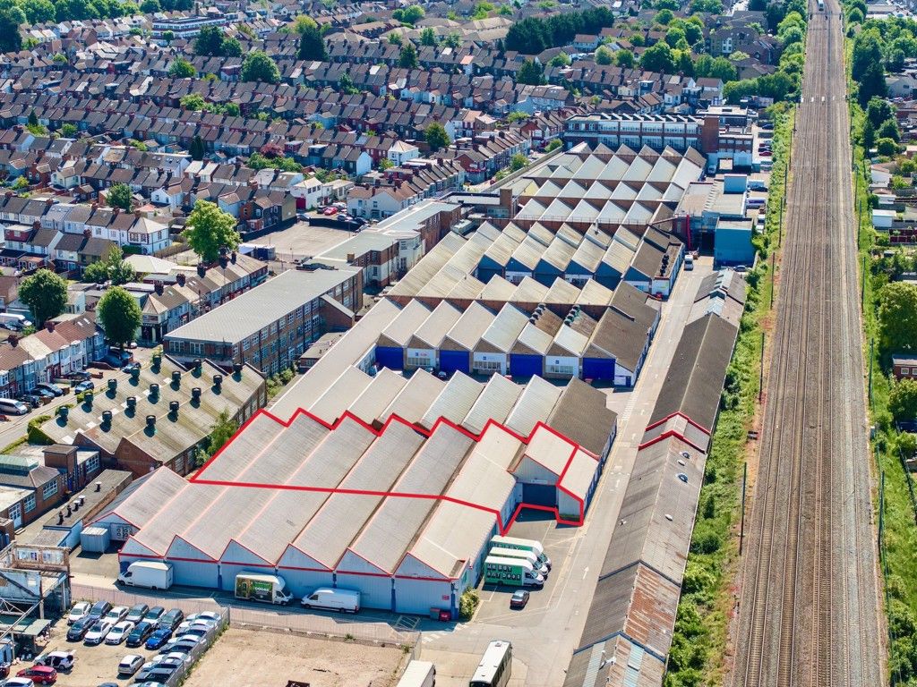 Property photo 1 of 7 Photo 18