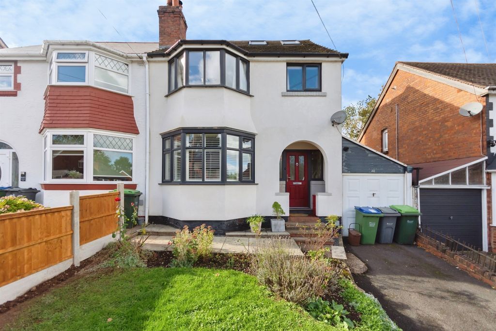 Property photo 1 of 27