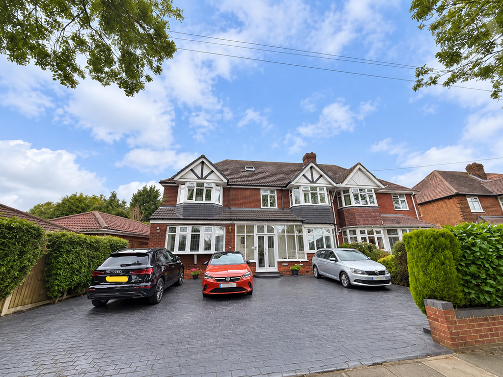 Property photo 1 of 22 91 Sandhurst Avenue Frontage