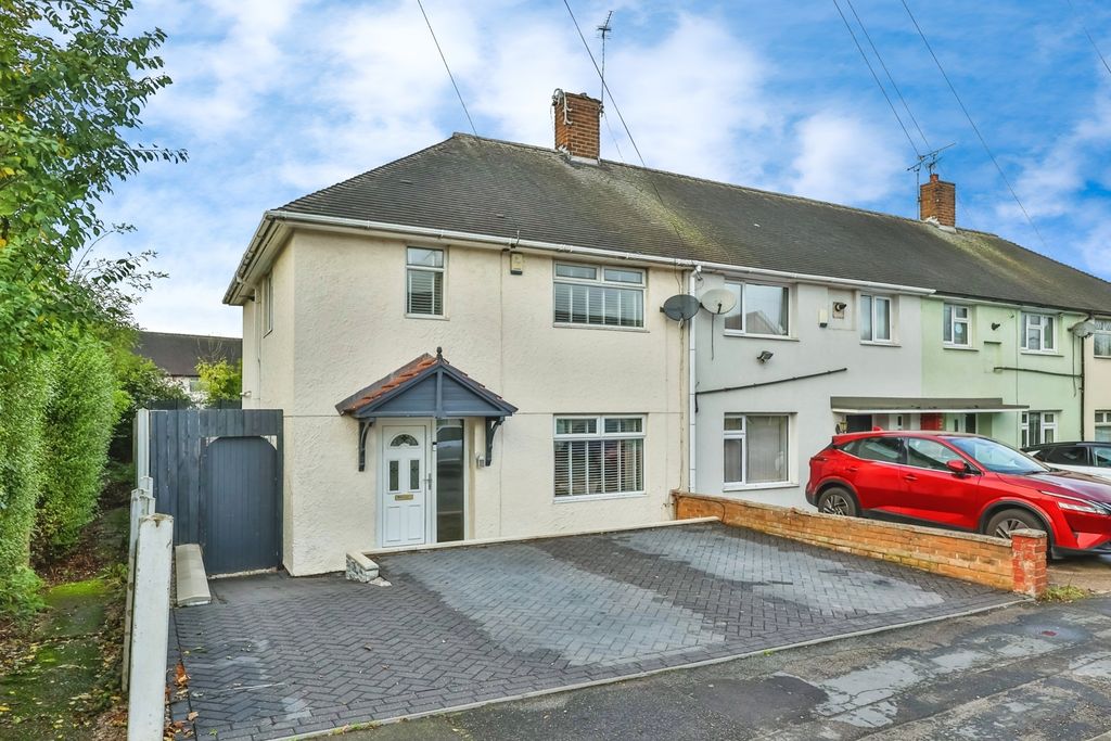 Property photo 1 of 19 Front