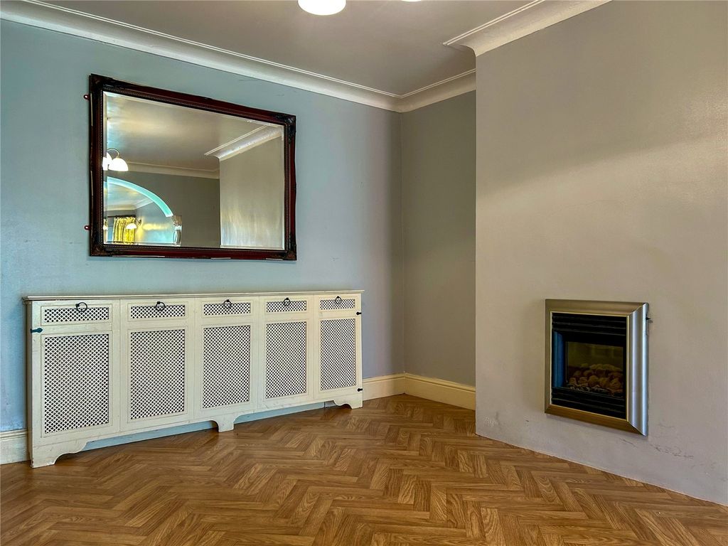 Property photo 2 of 16 Dining Room