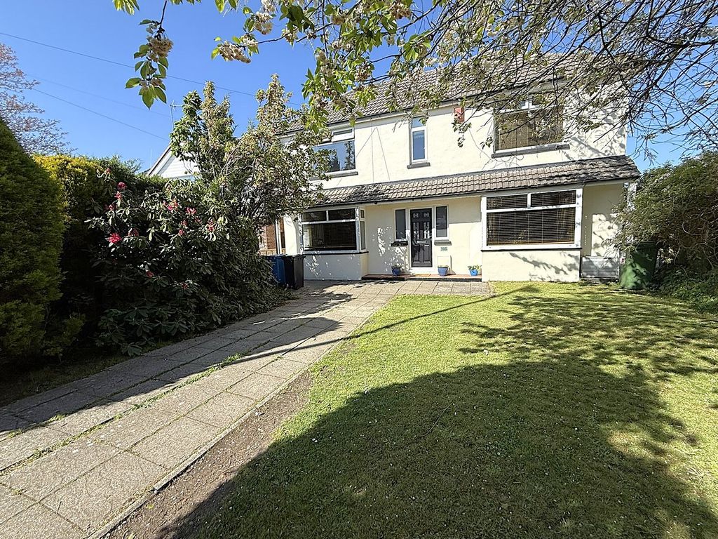 Property photo 1 of 40