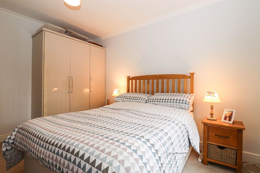 Additional image 14 of 2 bed flat for saleVictoria Place, Carlisle CA1