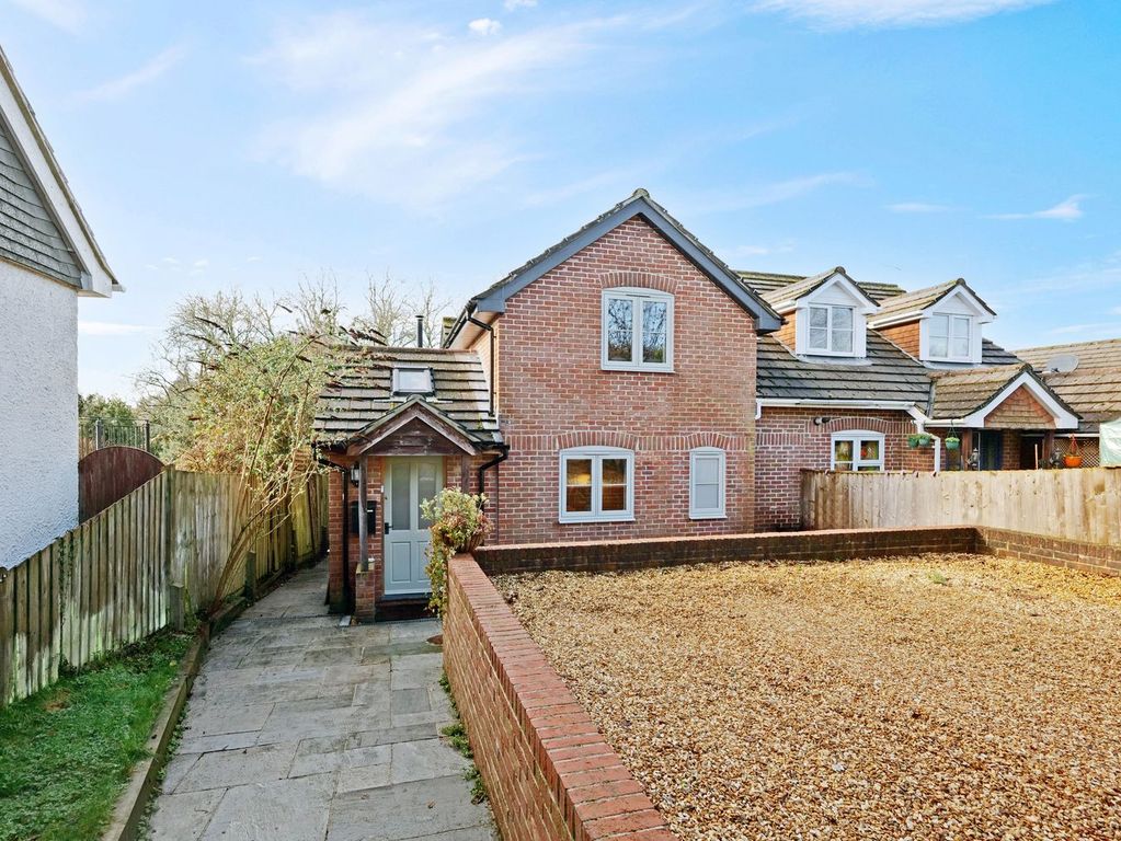 Property photo 2 of 24