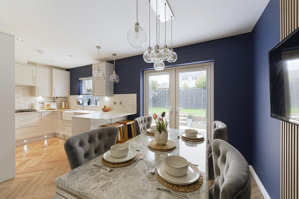 Property photo 2 of 20 4Dumbrell07.Jpg