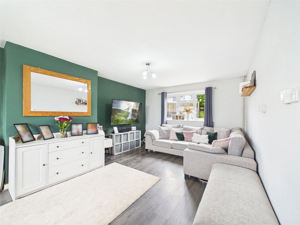 Property photo 2 of 14 Living Room