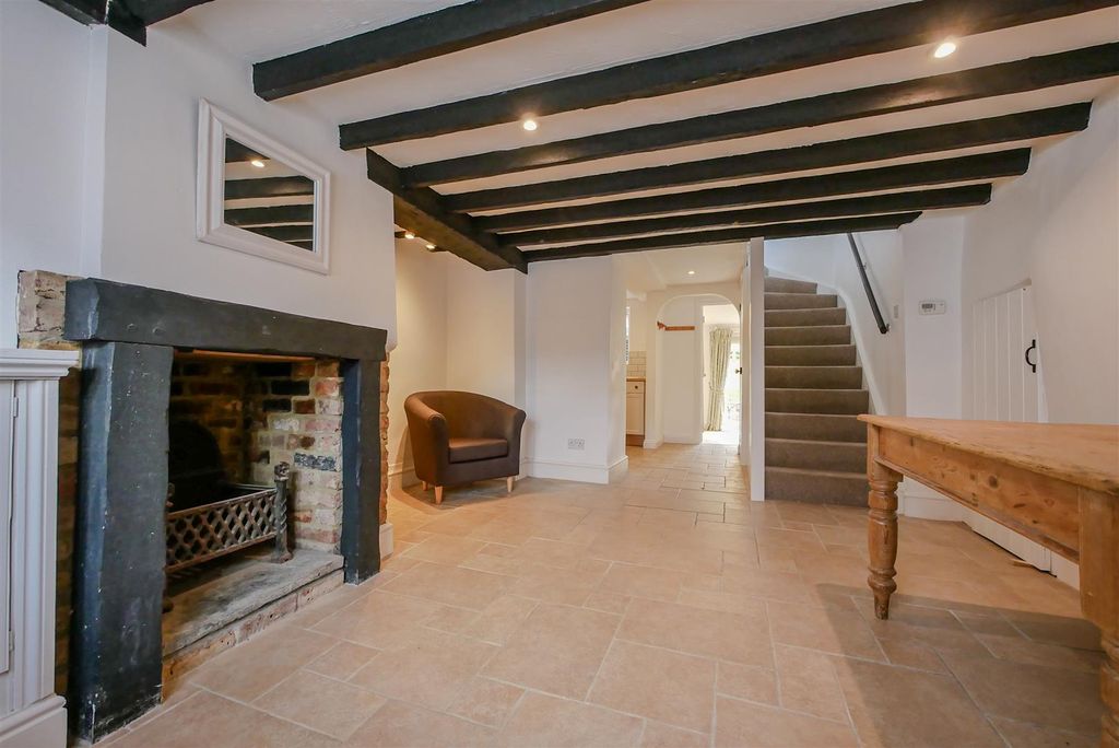 Property photo 2 of 11 Reception/Dining Room
