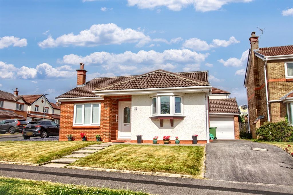 Property photo 1 of 13 Qz1.Jpg