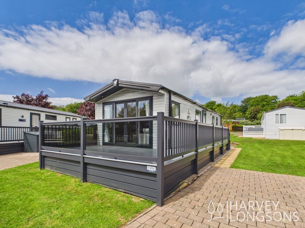 Property photo 1 of 18 Exterior Of The Willerby Lamberhurst Holiday Caravan At Plas Coch Country & Leisure Retreat, Wales