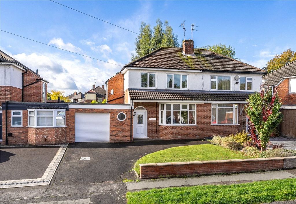 Property photo 1 of 31 Picture No. 34