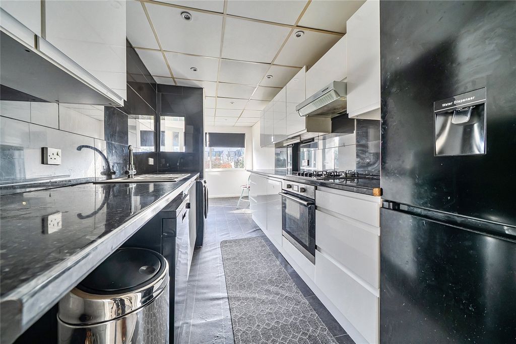 Property photo 3 of 22 Picture No. 10