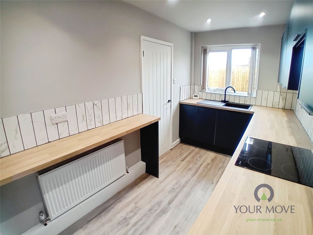 Property photo 3 of 10 Picture No. 01