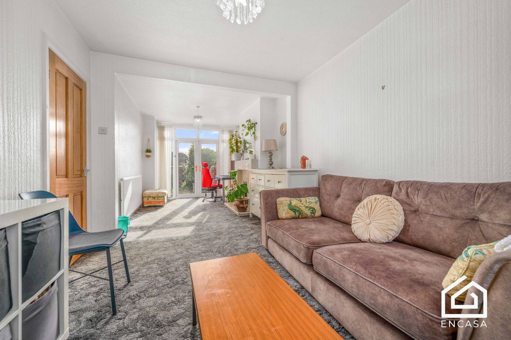 Property photo 2 of 15