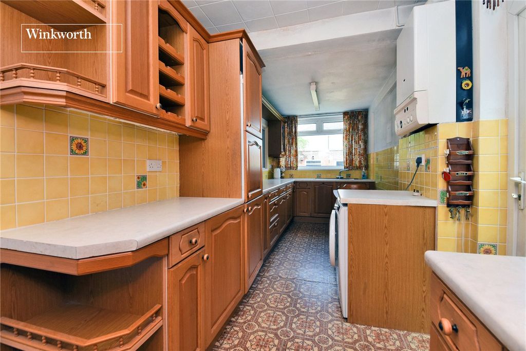 Property photo 3 of 15 Picture No. 14