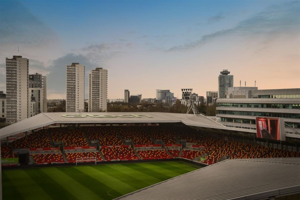 Property photo 1 of 14 Duskshots-5Af96386_359A0841-Dsc_01.Jpg