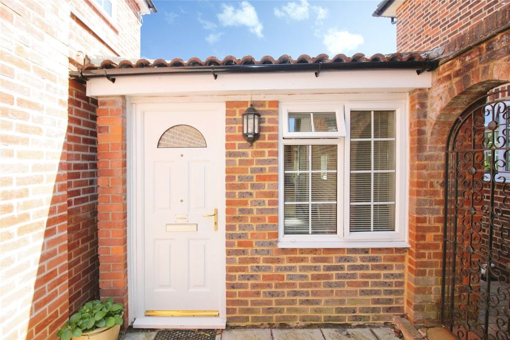 Property photo 1 of 7 Picture No. 09