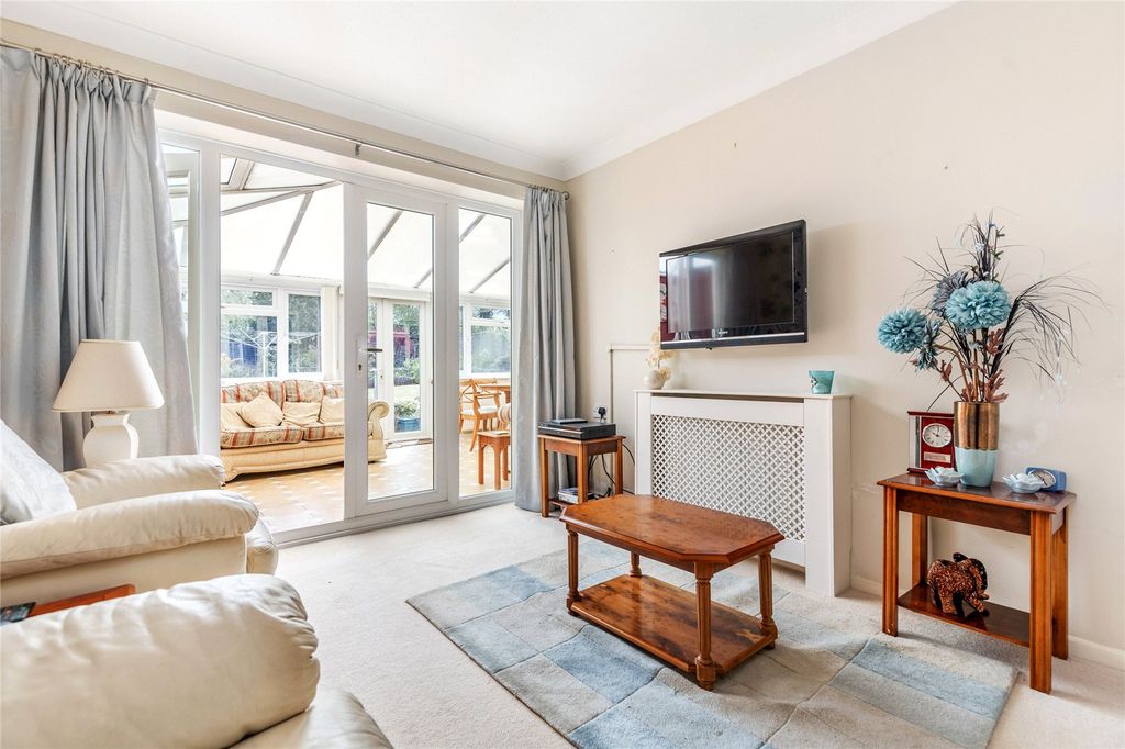 Property photo 3 of 13 Picture No. 14