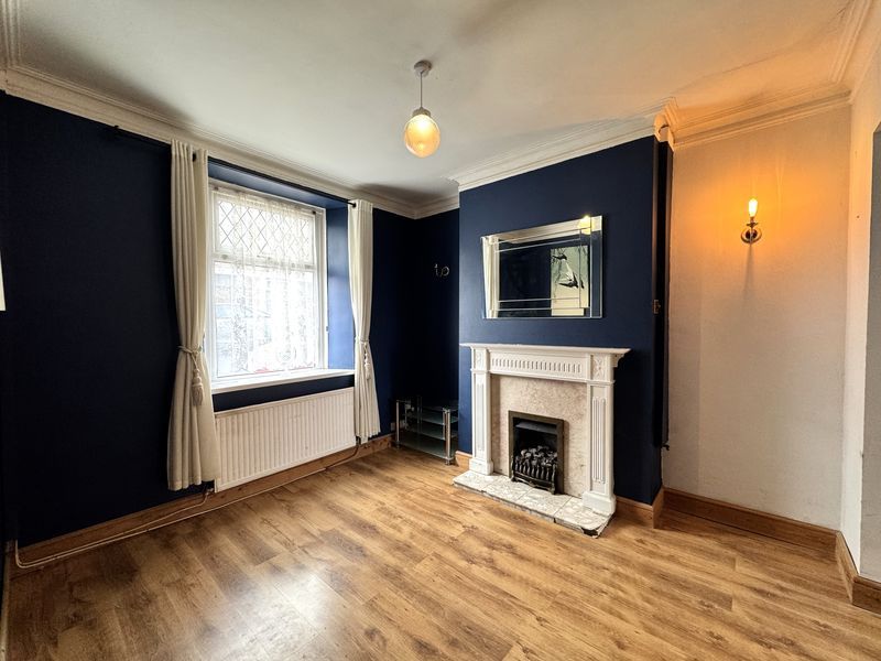 Property photo 3 of 25 Photo 15