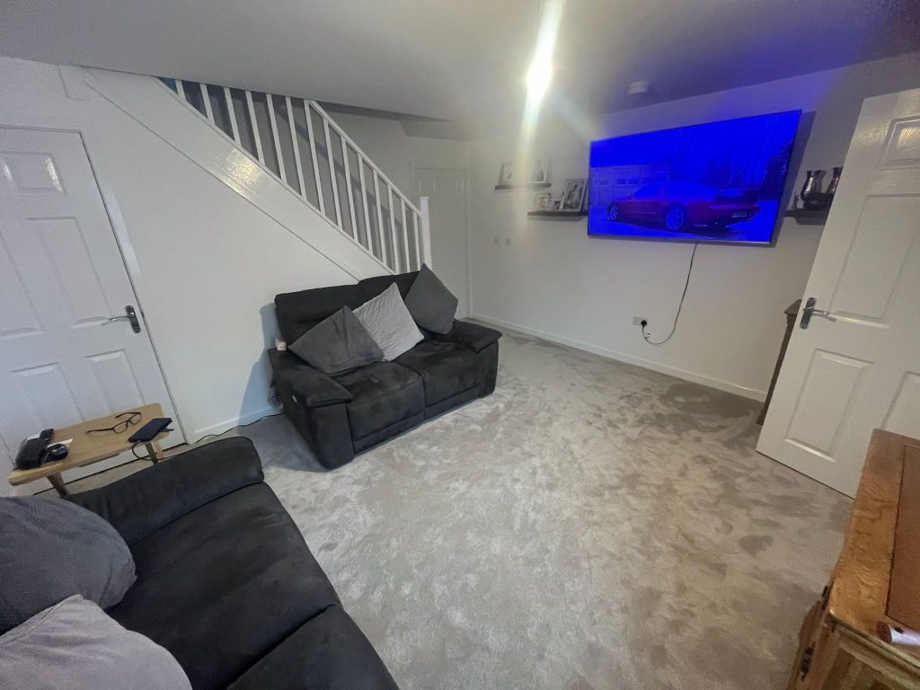 Property photo 2 of 12