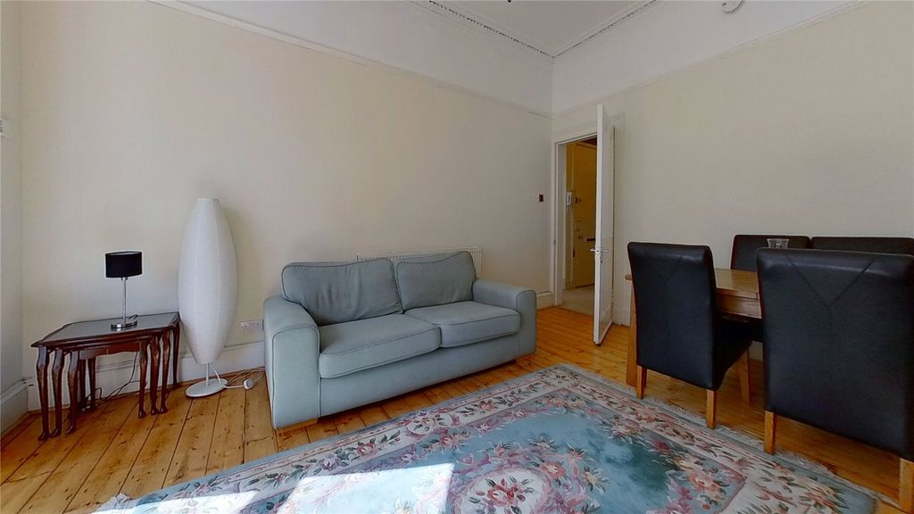 Property photo 3 of 9 Picture No. 04