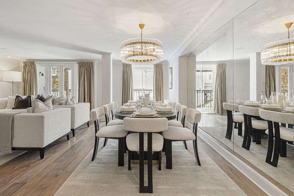 Property photo 1 of 13 Dining Room