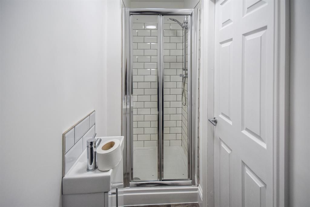 Property photo 2 of 3