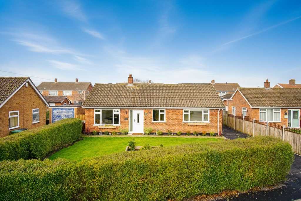 Property photo 1 of 24