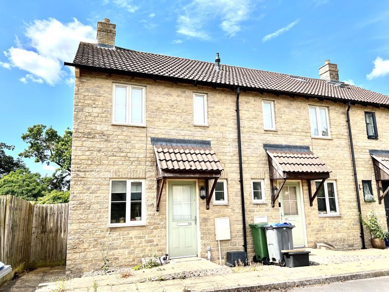 Property photo 1 of 7 Front