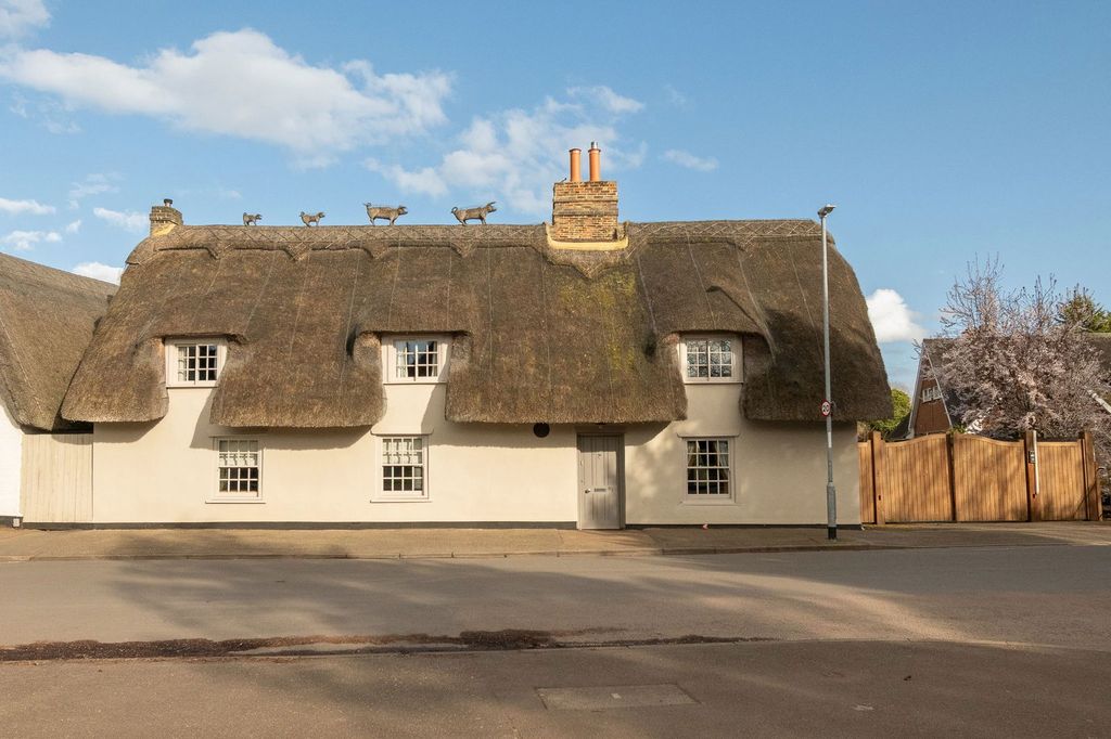 Property photo 1 of 26