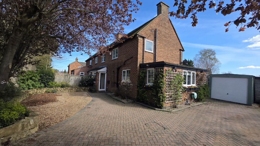 Property photo 1 of 28