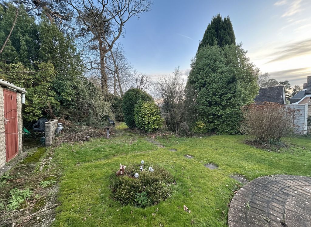 Property photo 2 of 12