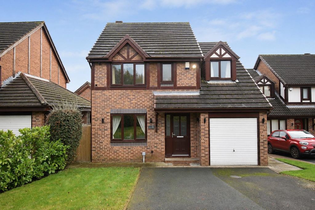 Property photo 1 of 18