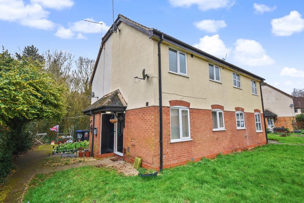 Property photo 1 of 7