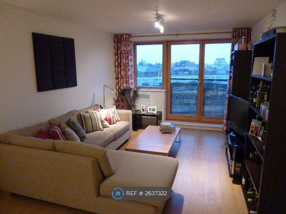 Property photo 3 of 10 Living Room 2